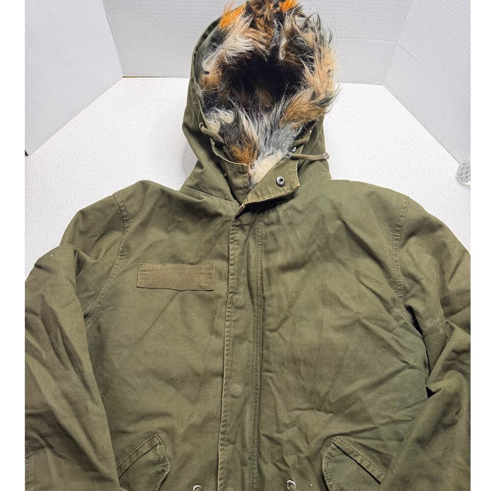 Green utility jacket parka style prominent multi-colored faux fur Size M